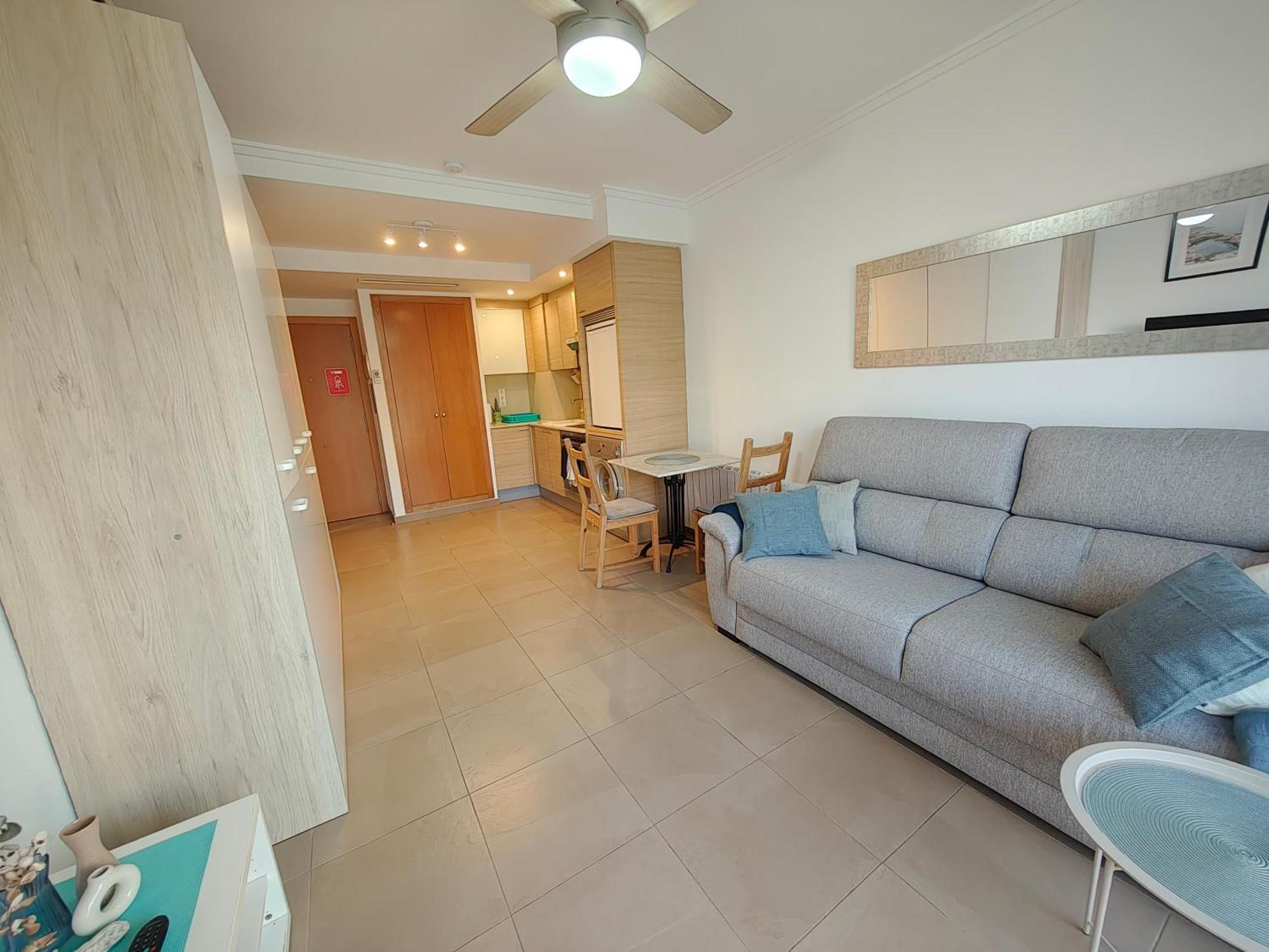 Estudio En Primera Linea De Playa *